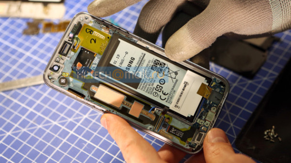 三星Galaxy S7拆机图来了 防水/液冷大揭秘