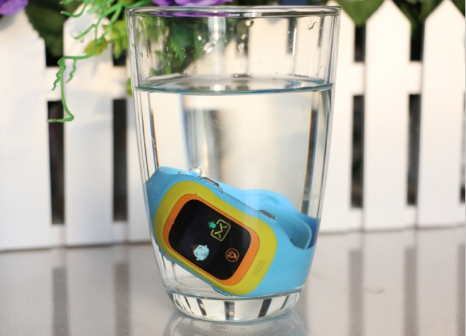 智能手表手环防水设计